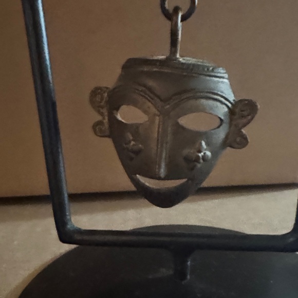 Artistic Black Metal Candle Holders - Picture 5 of 5